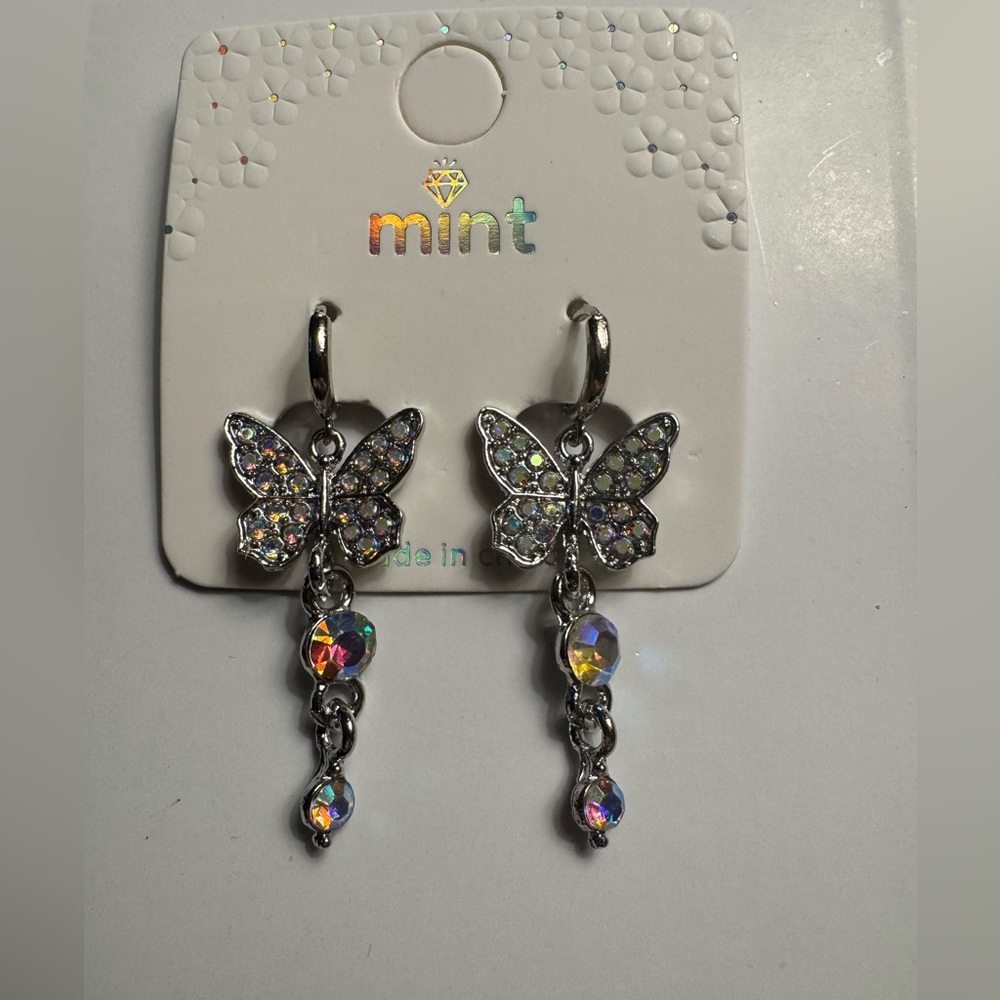 New MINT Butterfly dangle earrings -silver